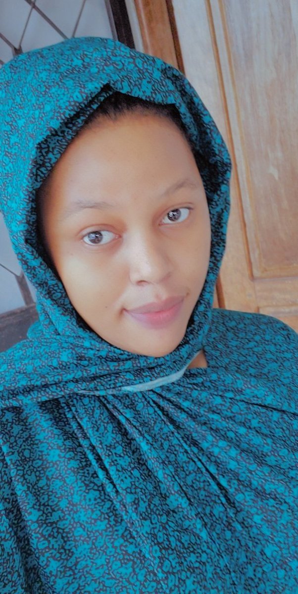 Lilly_Queen255's tweet photo. Haijalishi unapitia magumu kiasi gani usiyaonyeshe usoni https://t.co/TJ1SoFG6R7