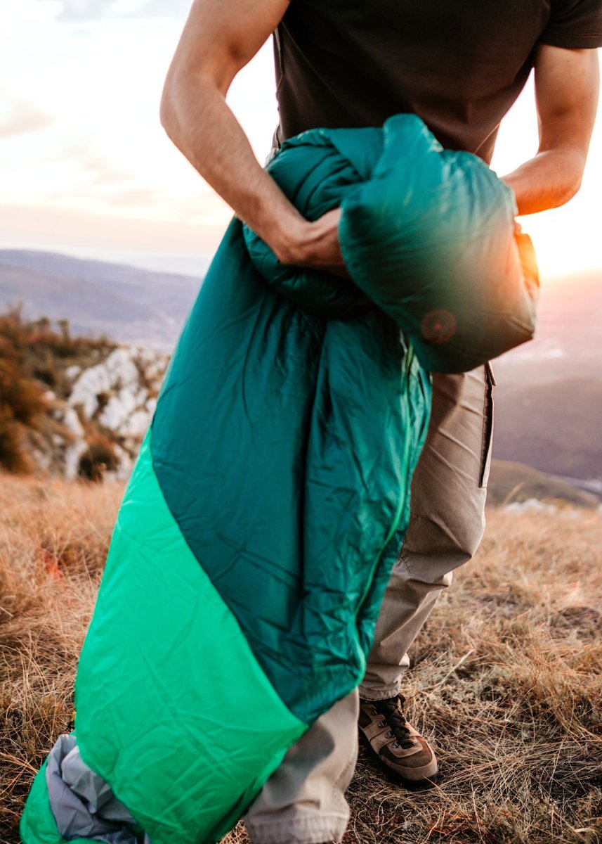 Master the Art of Folding: A Guide to Packing Your Mummy Sleeping Bag
fivestarchoices.com/how-to-fold-a-…