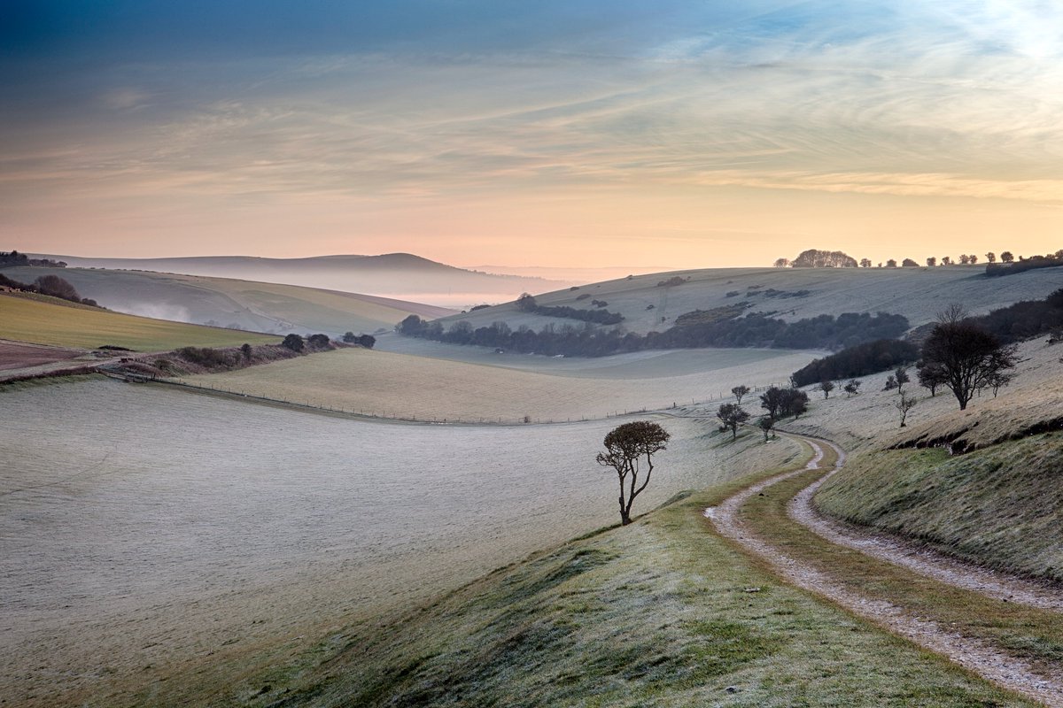 Pic of the Week is here! This week's chosen image is this beautiful landscape shot by @PBedford_photo 📸 

#onevisionimaging #picoftheweek #landscapephotography