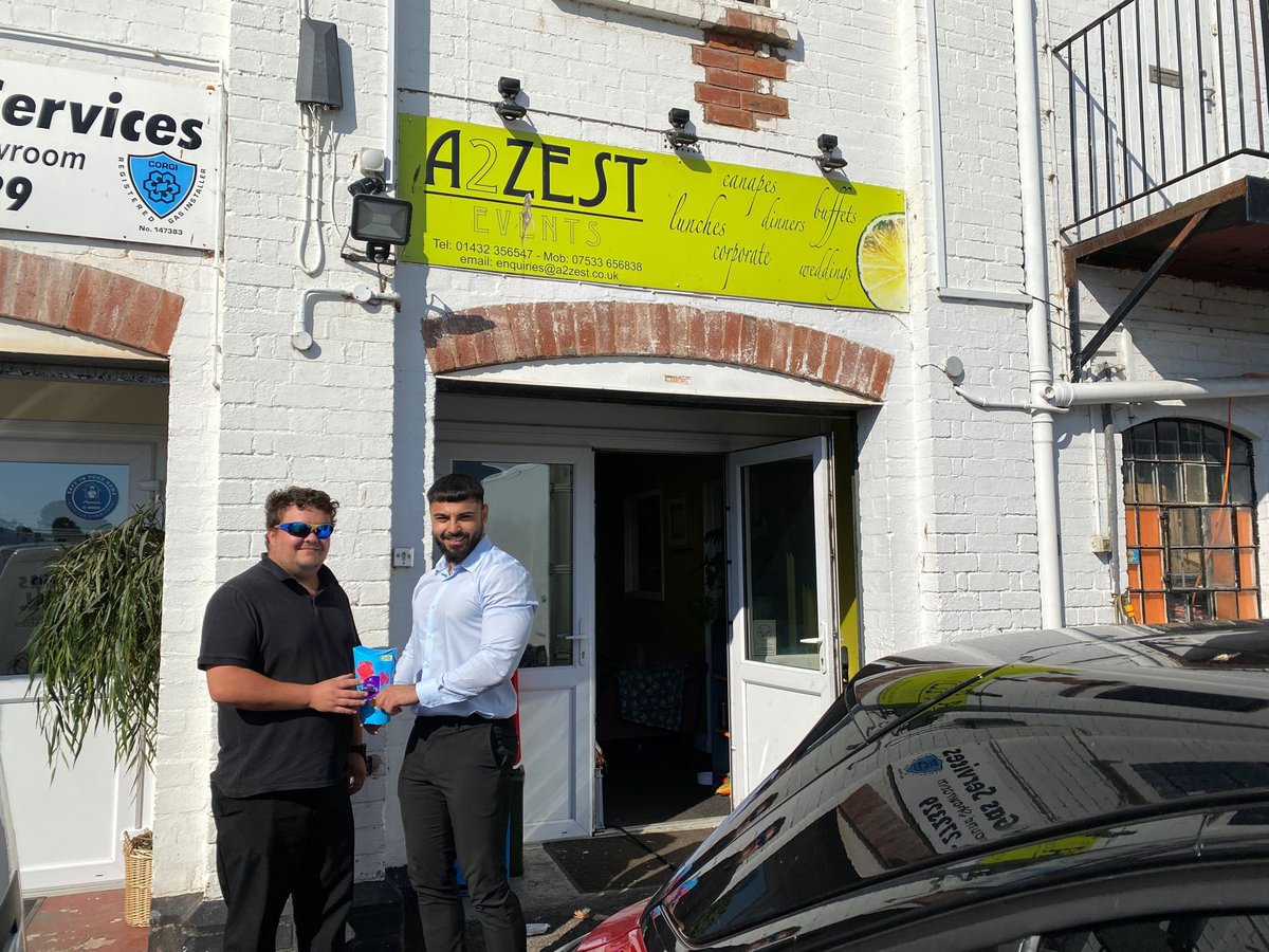 Lovely stuff from Danish - an informal meeting and Thankyou to one of his highest renting assigned accounts on a sunny Friday morning👏🏻 Boshhh👊🏻👊🏻👊🏻