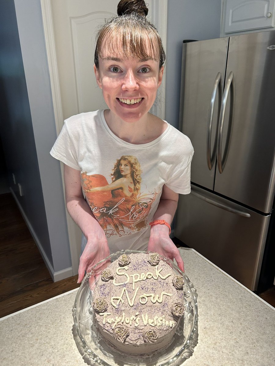 MollyA13's tweet photo. @taylorswift13 SO HAPPY!!!! I love #SpeakNowTaylorsVersion so much!!! https://t.co/741FpFpIi2