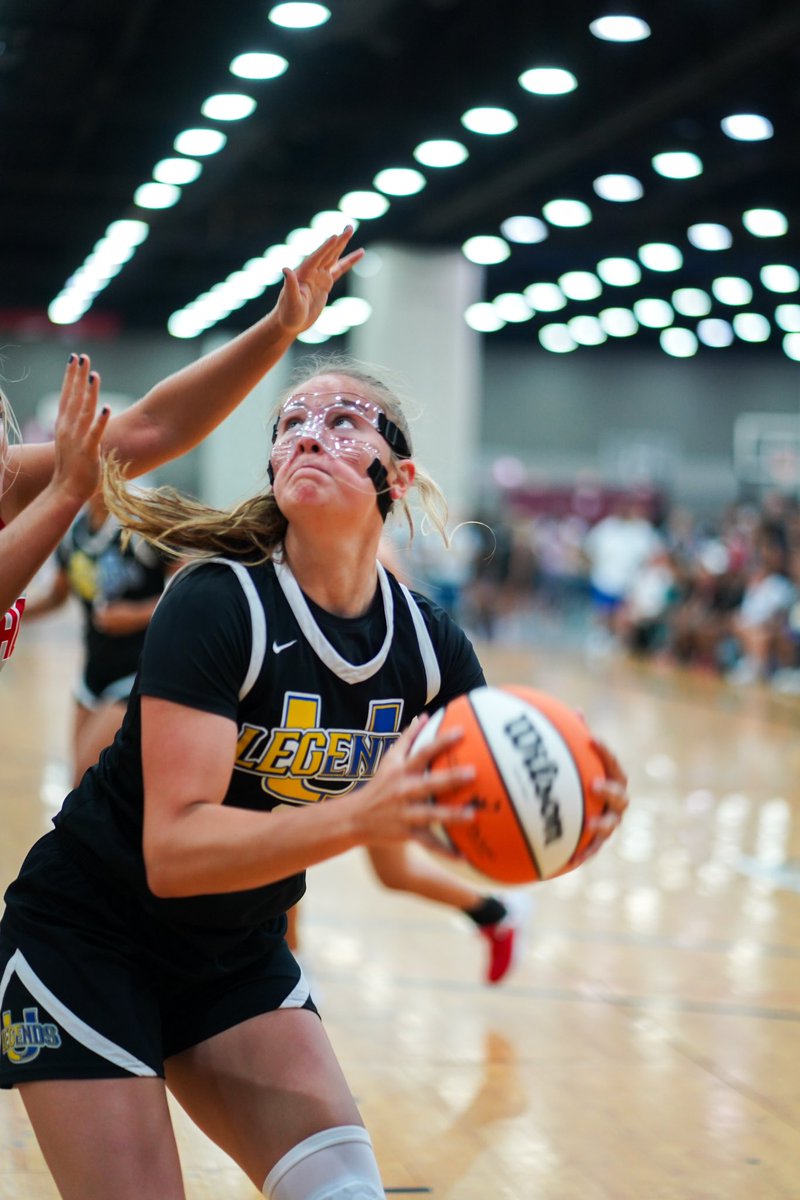 Legends U Basketball tweet media