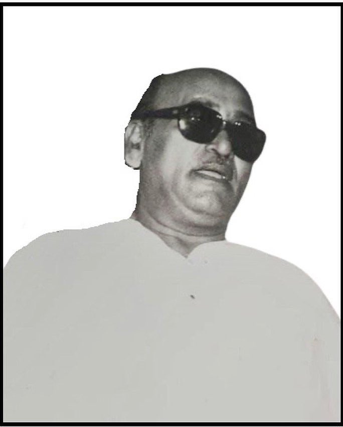 NeetaLad_Off's tweet photo. माझ्या सुखदुःखात सदैव माझ्या पाठीशी उभे राहिलेले मार्गदर्शक माझे बाबा, ज्येष्ठ नेते, मा. आ. कै. बाबुराव भापसे यांना जयंतीनिमित्त विनम्र अभिवादन!
सौ निता प्रसाद लाड - भापसे https://t.co/G3JKT9vpdy