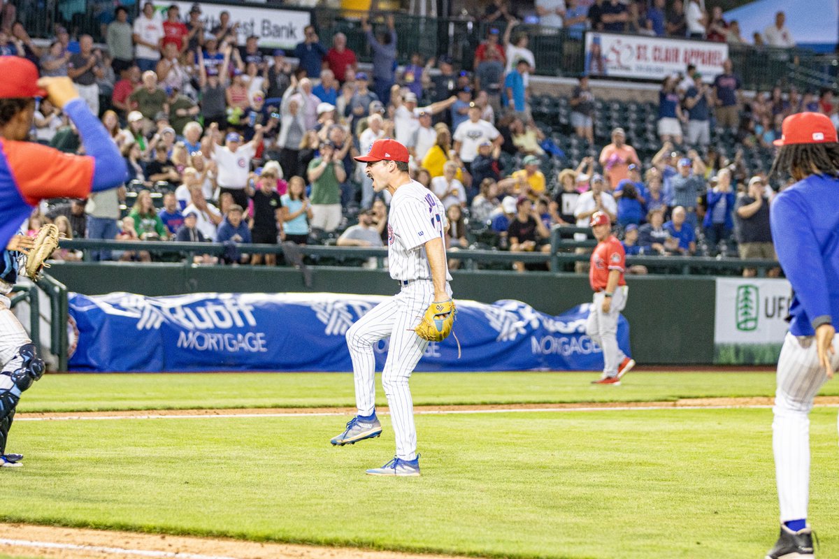 Ethan Levy tweet media