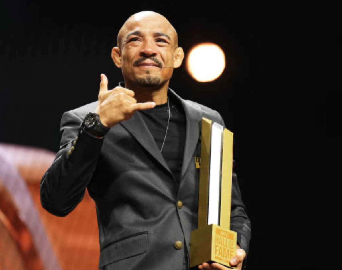 josealdojunior's tweet photo. Thanks for everything! 😭🙏🏼 #HallOfFame https://t.co/E7wDwnTnHX