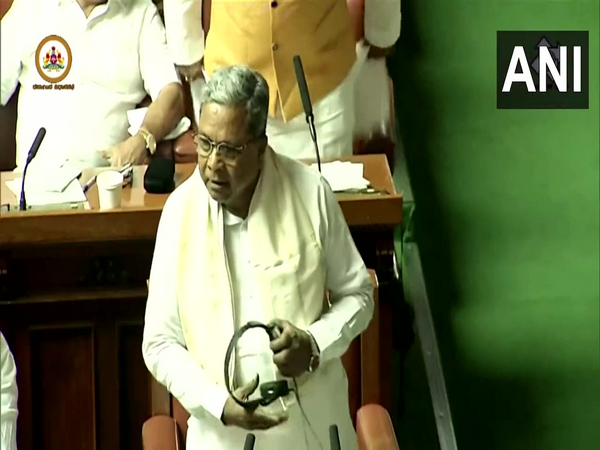 Karnataka CM Siddaramaiah set to present State Budget today

Read @ANI Story | aninews.in/news/national/…
#Karnataka #Siddaramaiah #StateBudget