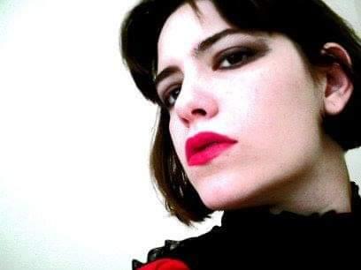 Someone sent me this #throwbackpic from around 2005. So I was like 22. I'm gonna be 40 in 10 days, guys<a href="/tag/throwbackpic"class="tags">#throwbackpic</a>