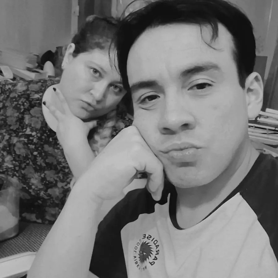 Reals_artwork's tweet image. Día de relax con la mejor compañía 🥹💖 soy afortunada de haberlos conocido ⚡#friends