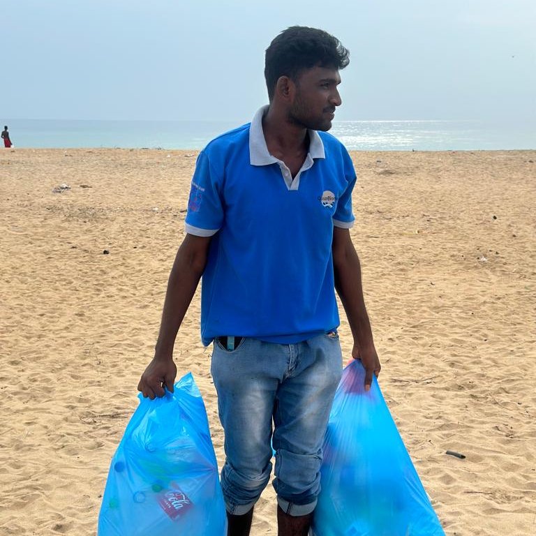 BiomeOcean's tweet photo. ♻ OceanBiome joined the Plastic Free Poya movement and cleaned the Kallady beach on the 3rd of July 2023 from 06.30 am to 08.00 am.
#beachcleanup #PFP #recycle #climatechange https://t.co/gBRH4mfuUT