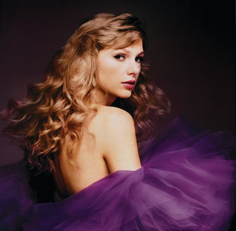 Grayson11672008's tweet photo. SPEAK NOW TAYLOR'S VERSION IS OUT I AM SCREAMING.... My poor boyfriend has to listen to me talk about this since she announced it. https://t.co/Ald6tVAGOn