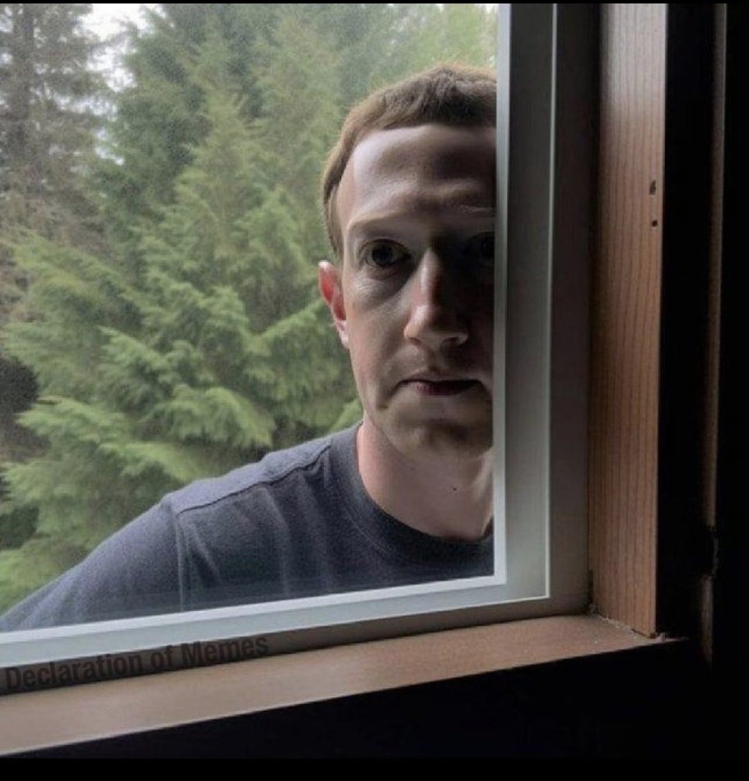 SupplyTheWork's tweet image. They said this was Mark Zuckerberg at Twitter offices coming up with Threads 🤣
