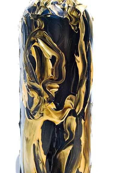 FansGrieco's tweet photo. Soul Bottles Black and Gold close-up #RichardGrieco #RichardGriecoFans @Richard_Grieco https://t.co/FeNWMj0bMG