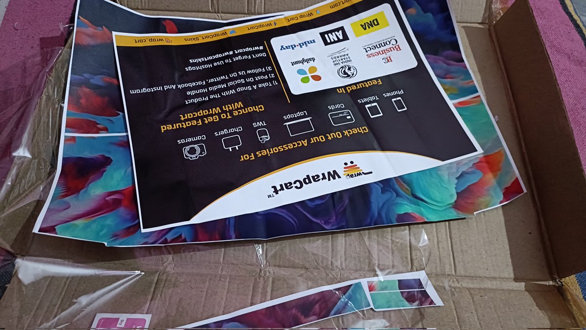 aguywhoexplores's tweet photo. Ordered two skins from @WrapCart_Skins and also paid for them at that time of ordering but got only one but when opened the parcel after delivery!!
What kind of fraud you're doing just for earning some damn bucks!
#wrapcart #wrapcartskins https://t.co/tMCDX04Ul3