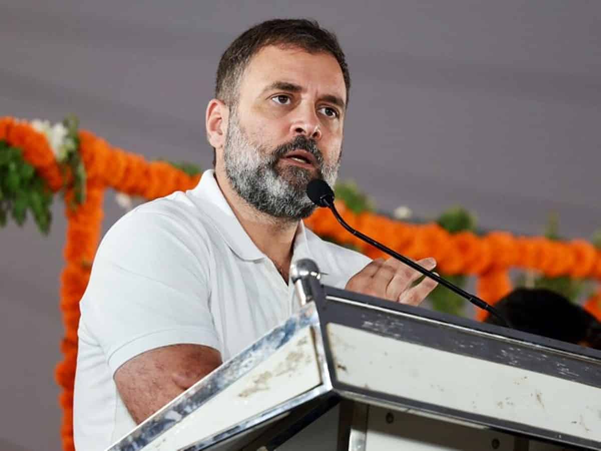 LiveLawIndia's tweet photo. BREAKING| Gujarat High Court DISMISSES Rahul Gandhi's review plea to suspend conviction in Defamation Case.

Court refuses to Stay Conviction.

#ModiSurname
#ModiThievesRemark https://t.co/hX72eeI8G8