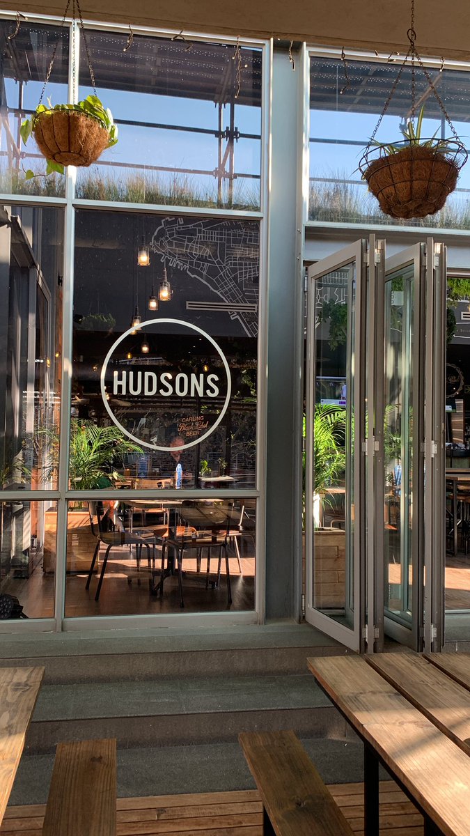 Potso1996's tweet photo. Hudsons The Burger Joint 
Hazelwood Pretoria https://t.co/RudvM9Bn01