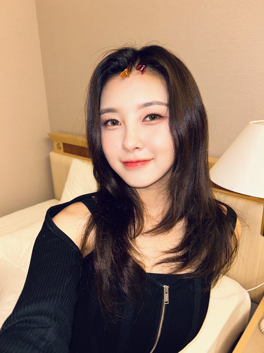 dayeonbbl's tweet photo. [230707] 🫧📸 https://t.co/J5ipJiz3Mo