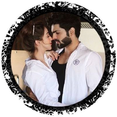 أشيلك من خيالي وترد مثل
 الشيب گل ما تنشـلـع  تگثـر. 💔