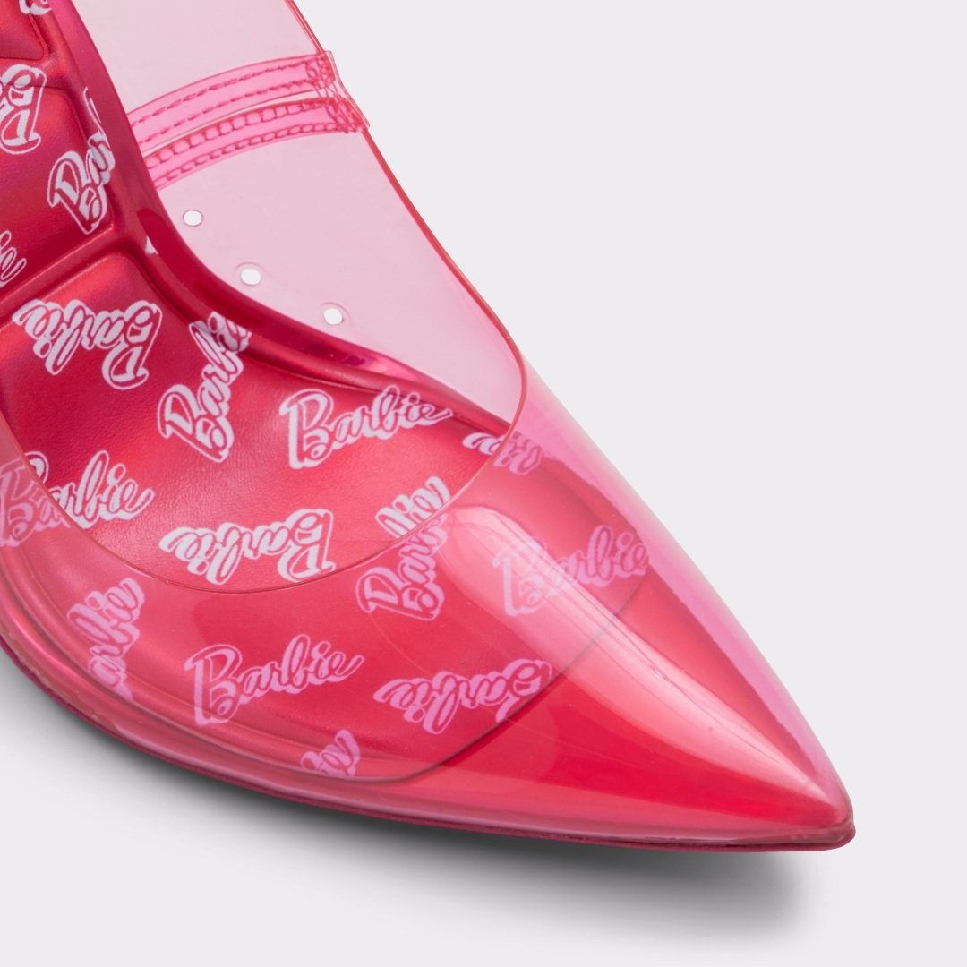 BelovedxRose's tweet photo. The amount of #Barbie merch I've been seeing is so dangerous . These are so cute. 🥲💗 https://t.co/jhwbEMBoOF