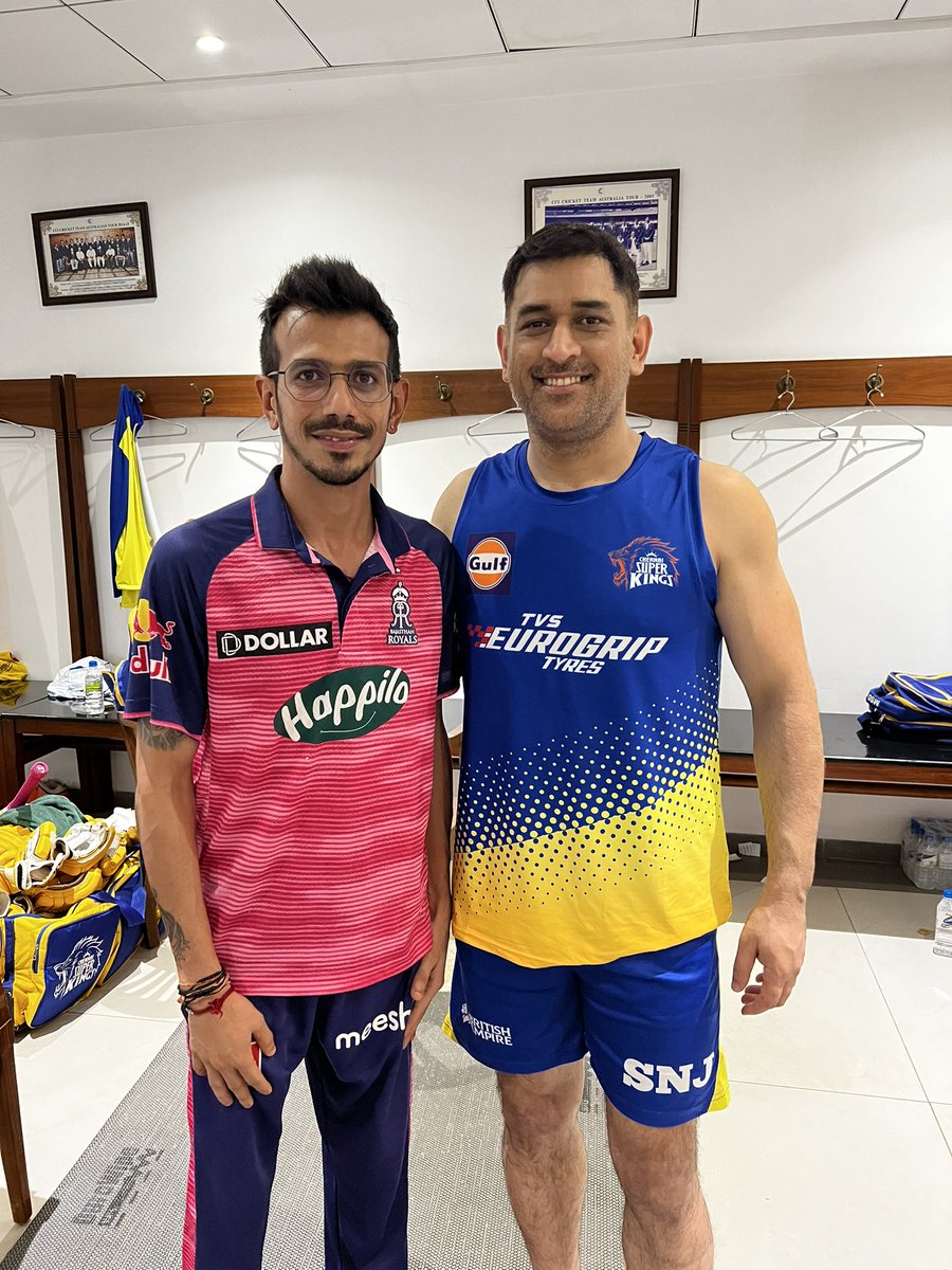 yuzi_chahal's tweet photo. Happy birthday 🎂 Mahi bhai ❤️ https://t.co/NTgB2Y60jJ