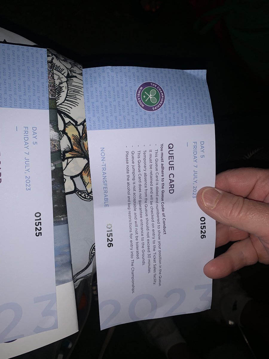 Zoe Carr tweet media