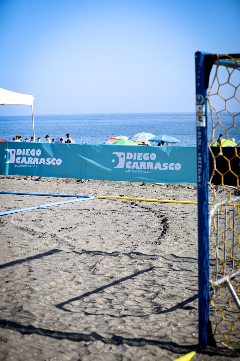 dicabebeachcup's tweet photo. 😍 ¡Qué bonito está quedando! 

#DiegoCarrascoBeachHandballCup https://t.co/2cDnfWvaTW