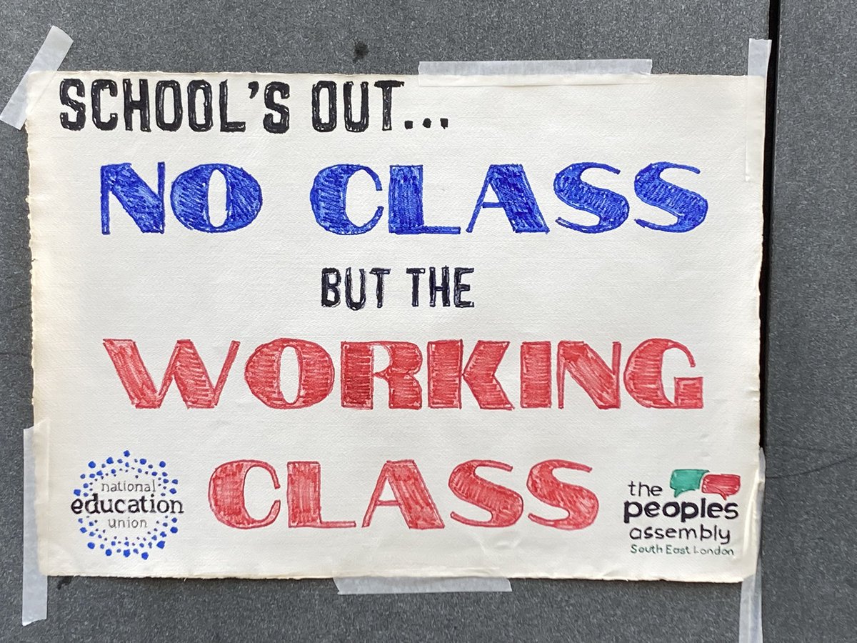 PeoplesSELondon's tweet image. Solidarity with striking teachers!
#DoYourJobGill #SaveOurSchools #StrikeMap #ToriesOut