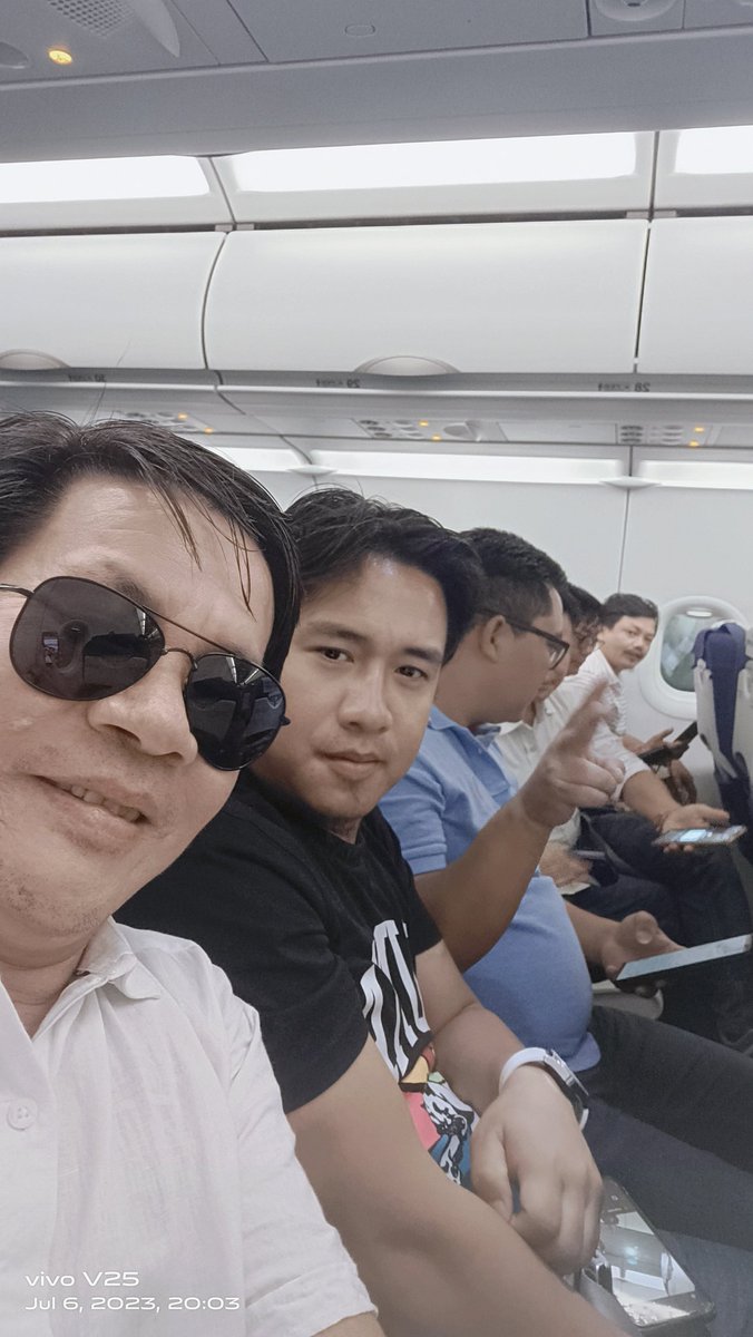 HibaMarik2's tweet photo. Teams AlpKalin Vistarak from Arunachal Pradesh 13days duty at Madhya return to hometown Itanagar on 7th July 2023, Arun Pradesh.
#NarendraModi#J.P Nada#Pema Khandu#Biyuram Waghe#Chowna Mein#Zingnu Namchoom#Ananta Narayan Mishra #Nalong Mize# https://t.co/waCFKxIIkE