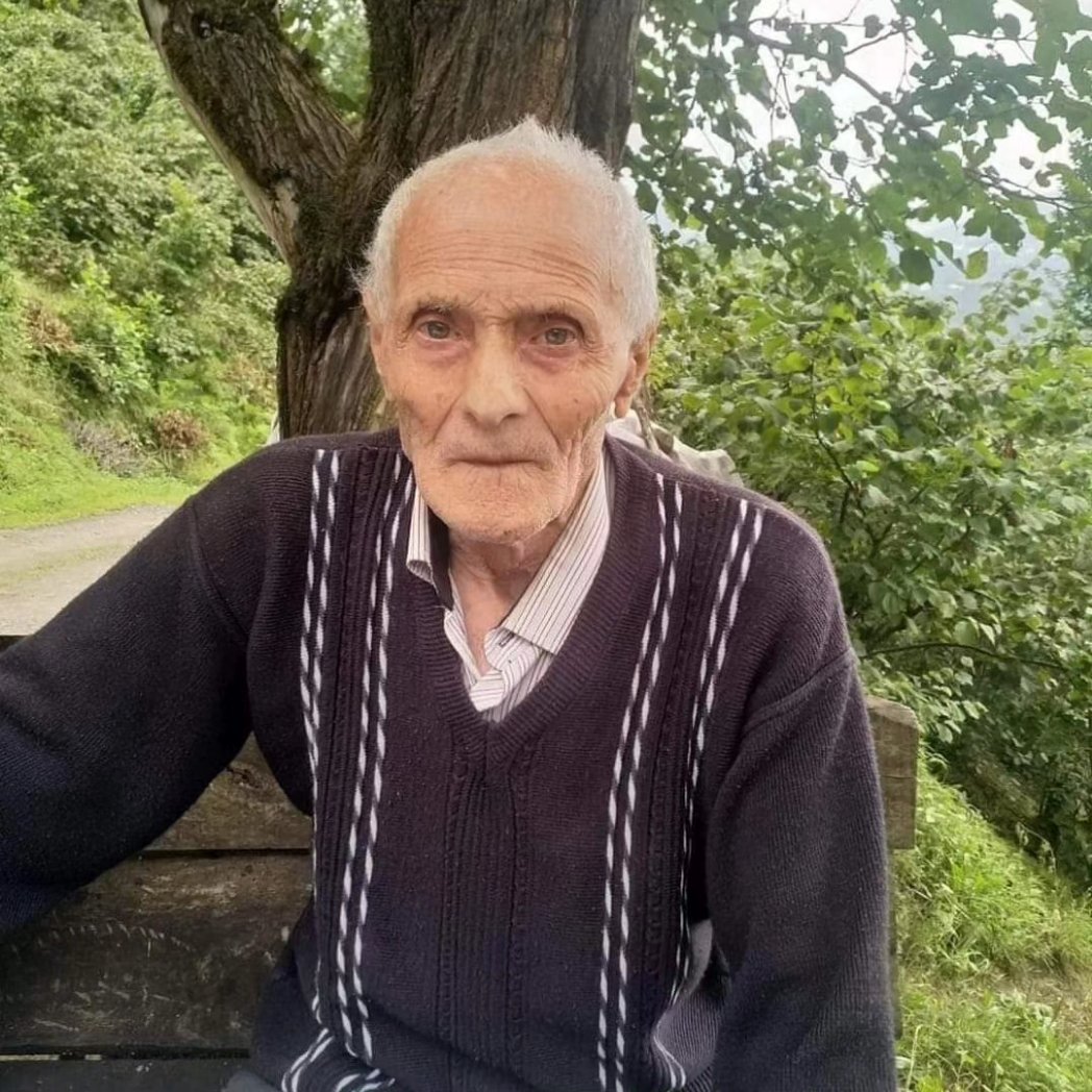 cavuslu_org's tweet photo. Çavuşlu Dinlenme Tesisleri  Yemek İkram Organizasyonu olarak  06/07/2023 Perşembe günü Eynesil ilçesi, Kemerli köyü   evimin önünde  ikindi namazına müteakip Mustafa Emanet tarafından merhum  SADIK EMANET amcamız için okunan mevlid-i şerifdeki ikramı icra ettik . #kemerli #görele https://t.co/MCvNn4cl96