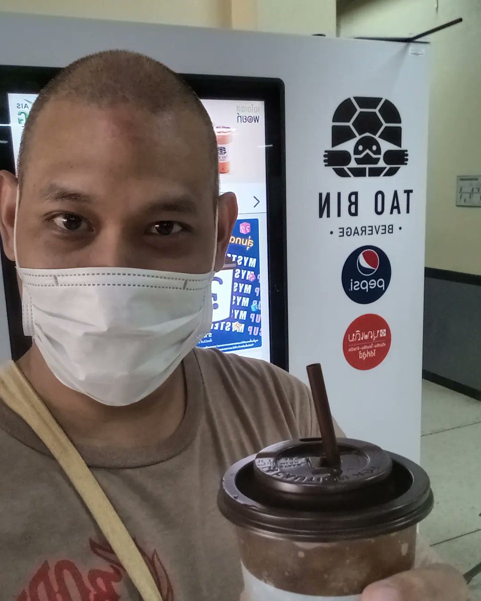 PhanuBank's tweet image. กลับจากไปหาจิตแพทย์มาจ้า รอบนี้เค้าพัฒนาแล้วจ้า มีตู้เต่าบินด้วย #SigmaFangs #Ayaleveru #Cerakins #RexaChadx #AnyaAbyzz #TamaGotChii #Mikakami #ZoulfiaZoulcute #SireenAgain #LiliTsuntsun #NaarCircus #RoseliaLev #Lucenes #L8Nighters #Lapiuu #Taobin #เต่าบิน