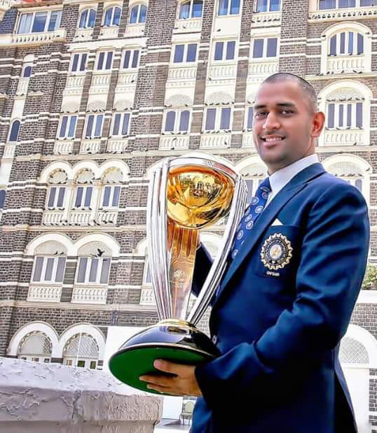 Aloksingh2023's tweet photo. Happy birthday 🎂🎉🙏 sir king legends https://t.co/w9Ci0fIc7M