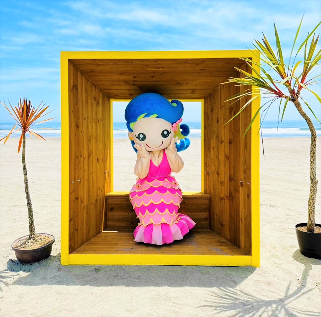 白里海水浴場に”#映えスポット”登場❣♪

マリンも撮ってみたよ～🥰！
そのまま撮っても、中に入って撮っても映えちゃう👌✨

今年の夏は、#白里海水浴場 を存分に楽しんじゃお✊✨

#大網白里市
#SNS映え
#千葉の海
#ファインダー越しの私の世界