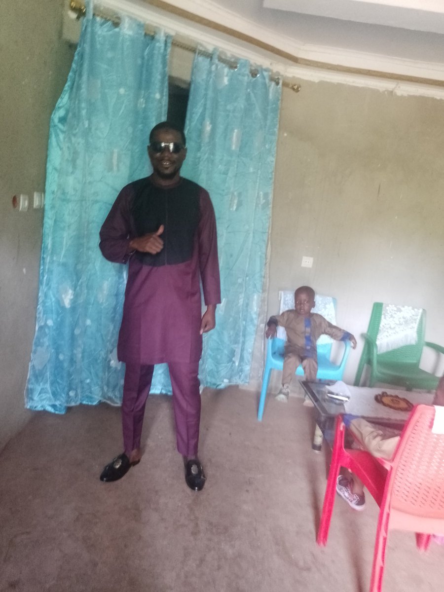 bolingo2000's tweet photo. Good live ADONIS ! https://t.co/NBKTZ5TwIc