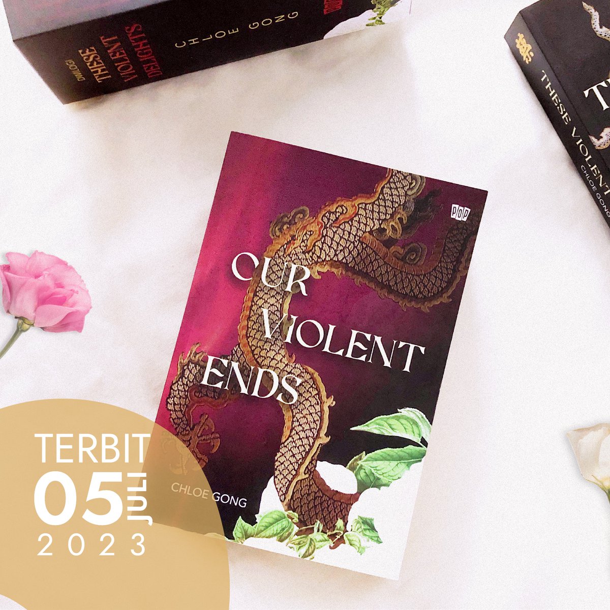 penerbitkpg's tweet photo. Temukan buku-buku baru ini di #RakBukuKPG edisi Juli 2023:

1. Our Violent Ends
Usai tepergok oleh sepupunya saat sedang bersama Roma sehingga terpaksa membunuh demi melindungi nyawa kekasihnya, Juliette ibarat berada di ujung tanduk.

https://t.co/FRCEGpWnRm

#OurViolentEnds https://t.co/mdOdA0CTH5