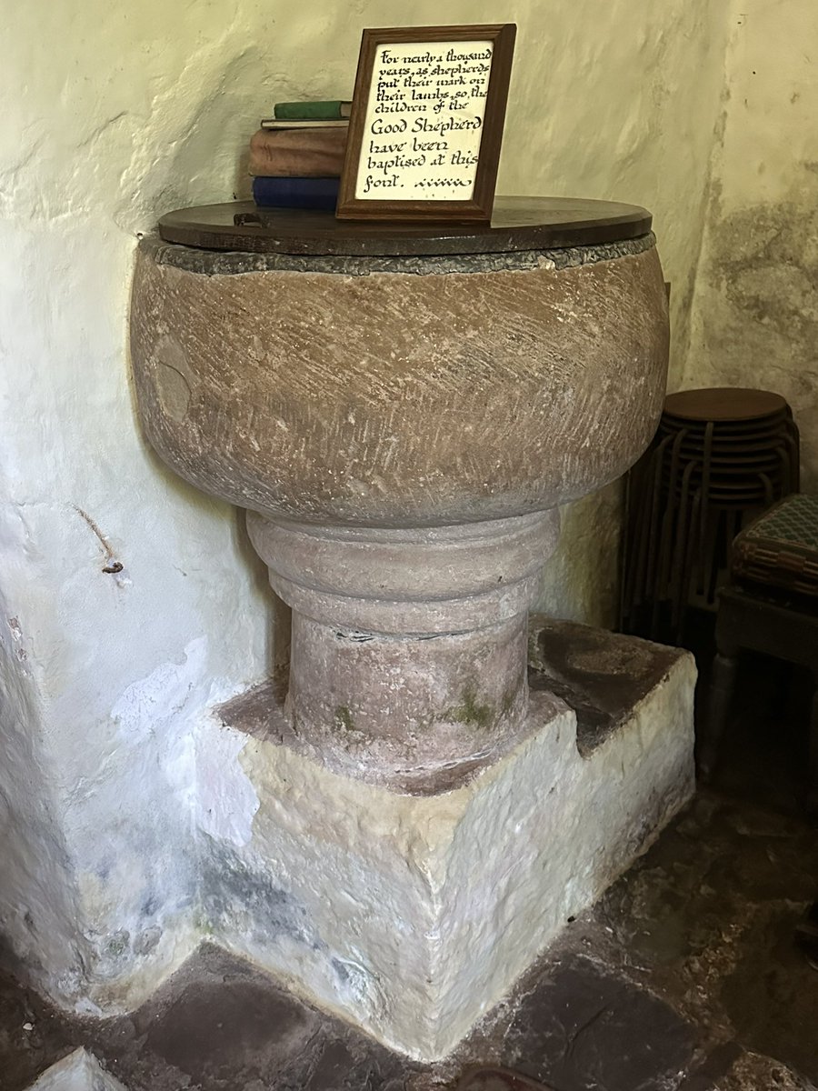 mutley7781's tweet photo. π #Culbone #Somerset
A 12th century font in this beautiful church accessible only by footpath.
#FontsOnFriday https://t.co/y7PolDE63R