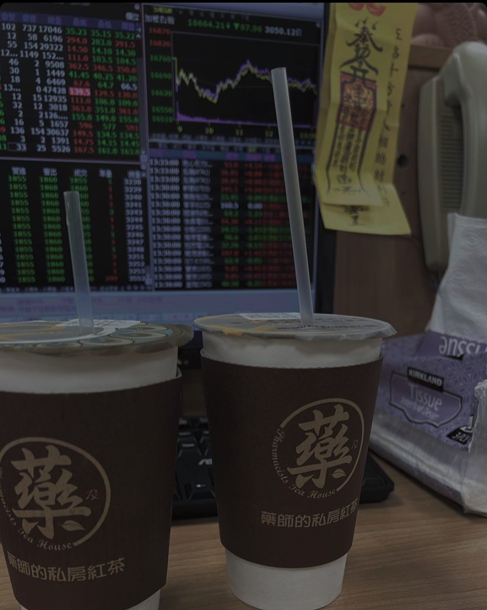 shaw47382078's tweet photo. @BSJYBJ 上buff呢生哥 https://t.co/5EW1S96pnT