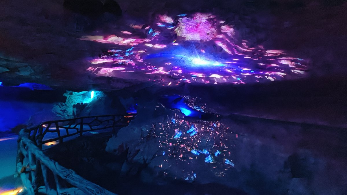 hirender2016's tweet image. This cave is so beautiful!

This summer, #Hirender uses #projected lights to let everyone experience the beauty of nature and culture blending together. We often enjoy looking up at the stars, but let&apos;s not forget that the underground mysteries are equally worth exploring!