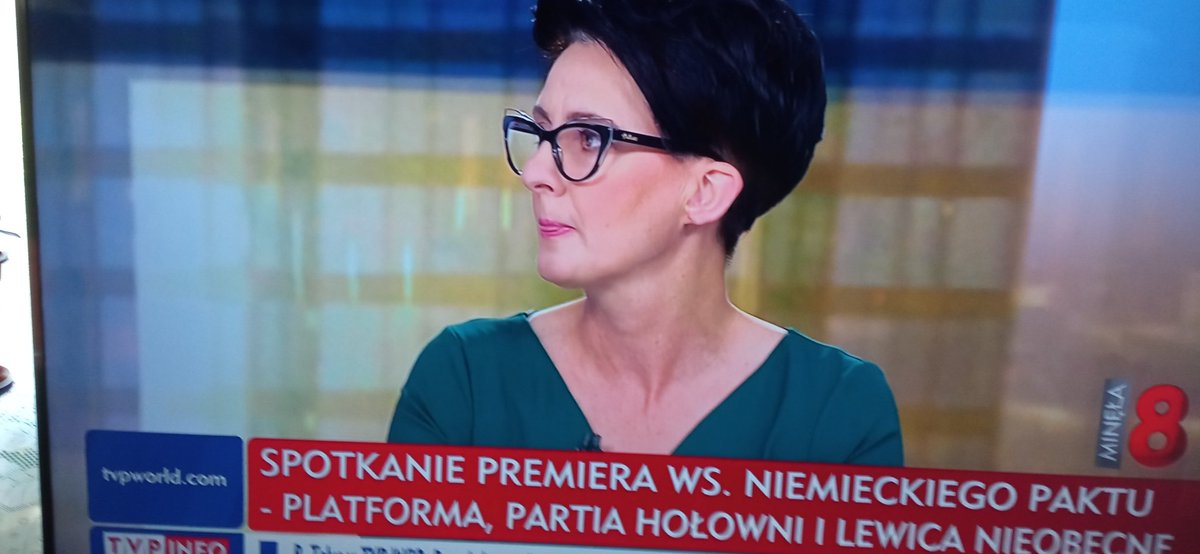Margerita299221's tweet photo. #Minela 8 Premier zwołuje Zaprasza na Spotkanie nie przychodzą ,puste krzesła ale jadą do Berlina po Instrukcje bo Si nie potrafią podjąć Decyzji.🇩🇪🇩🇪🇩🇪???!!!🇵🇱🇵🇱👎🇵🇱Przepraszam Prawdziwa TVN mówi że nie dostali Zaproszenia,!!,🥱 https://t.co/u8aGXp19iI