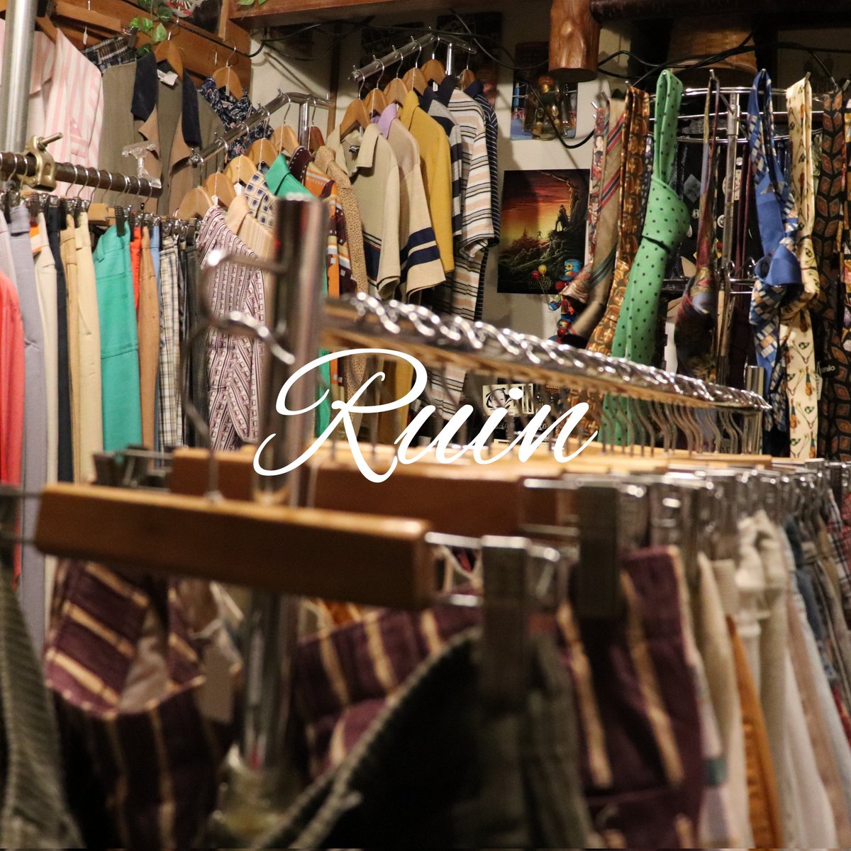 RuinSelectshop's tweet photo. 古着屋 Ruin OPEN 15:00～22:00
大阪市北区天神橋5丁目8-9山武ビル2F #ruin #used  #夏服 
#mensfashion #ladysfashion #夏アイテム #古着 #ヴィンテージ #レトロ #ファッション #フリクロ #大阪 #天満 #天六 #天神橋筋六丁目 #中崎町 #大阪古着屋 #天満古着屋 #天六古着屋 #osaka #古着屋 #夏物 https://t.co/0umuapIL8n