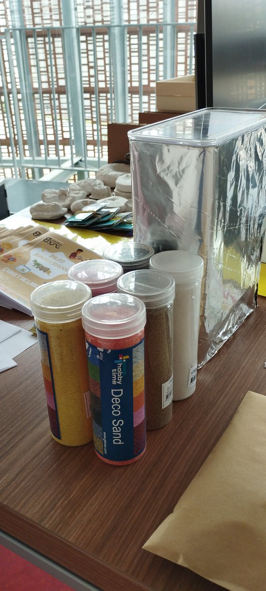 genopolys's tweet photo. Dernier jour de préparation de la SummerSchool 2023 sur la Paléontologie à @genopolys  🤩🦖⛏️🦴🦕🤠
Retrouvez nous la semaine prochaine !

@Eye_INM
@CNRS_OccitaniE
@InsermOccMed
@umontpellier
@SciCom15 https://t.co/G2fpwvWKH2