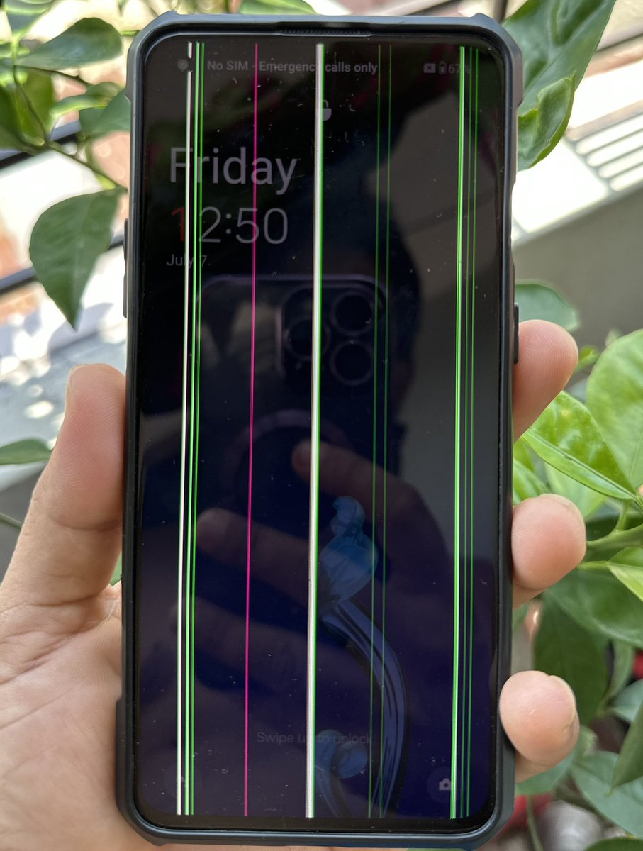 CottonAmin's tweet image. Currently,various famous mobiles including One Plus set are having many types of problems with different types of green lines.After knowing all these problems mobile company people are not taking any action,to whom will we give this judgment?Want to know!

#oneplusgreenlineissue