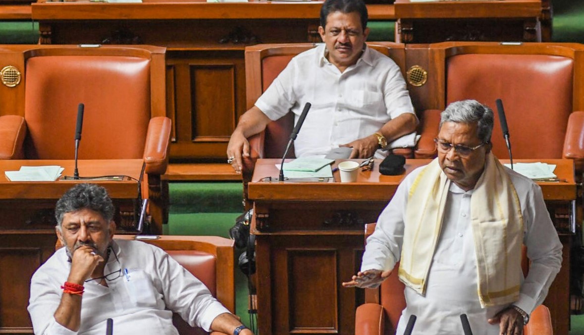 DeccanHerald's tweet photo. #KarnatakaBudget 2023 Live: Guidance value on properties increased across the state
Track latest updates- https://t.co/3RdOK9c0BO
#Siddaramaiah #Karnataka #Budget #ShaktiScheme #GuidanceValue https://t.co/1DkLU8iEAq