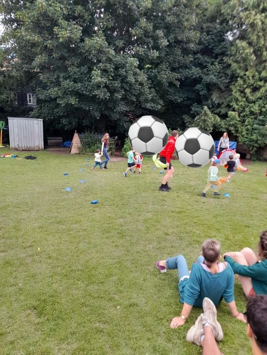 An excellent sports day! Thank you so much to Little Kickers UK for entertaining our children and their families so well. Lots of fun and strawberries in the sun.