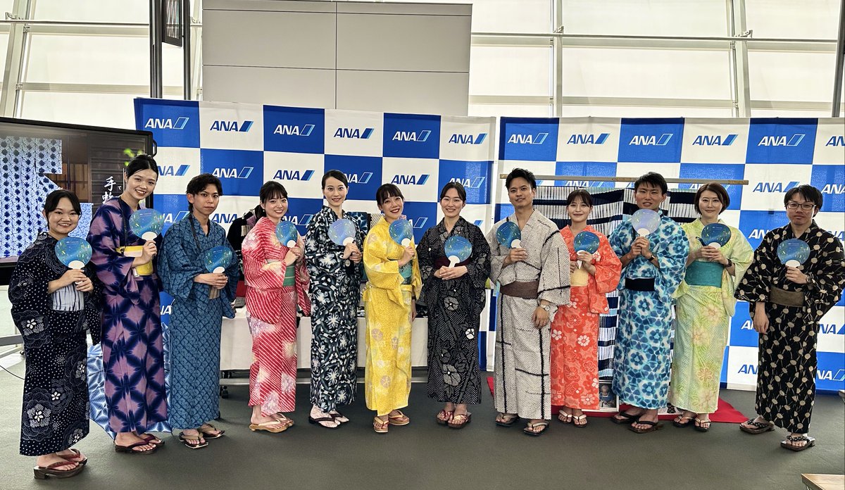 ANA_travel_info's tweet photo. 今日は七夕🎋⭐
どん��お願いごとをされましたか😊
#七夕 #ANA中部空港株式会社 #中部国際空港 #セントレア #NGOAP https://t.co/wgZzqcyvOY