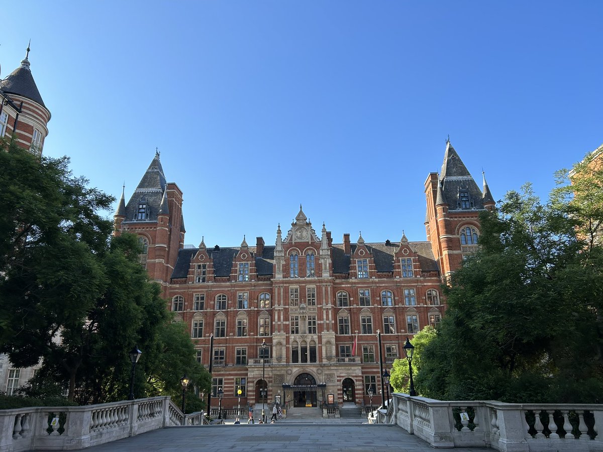 A beautiful day for our @RCMLondon graduation ceremonies. Congratulations to all of the students who are graduating today. We’re so proud of each and every one of you!