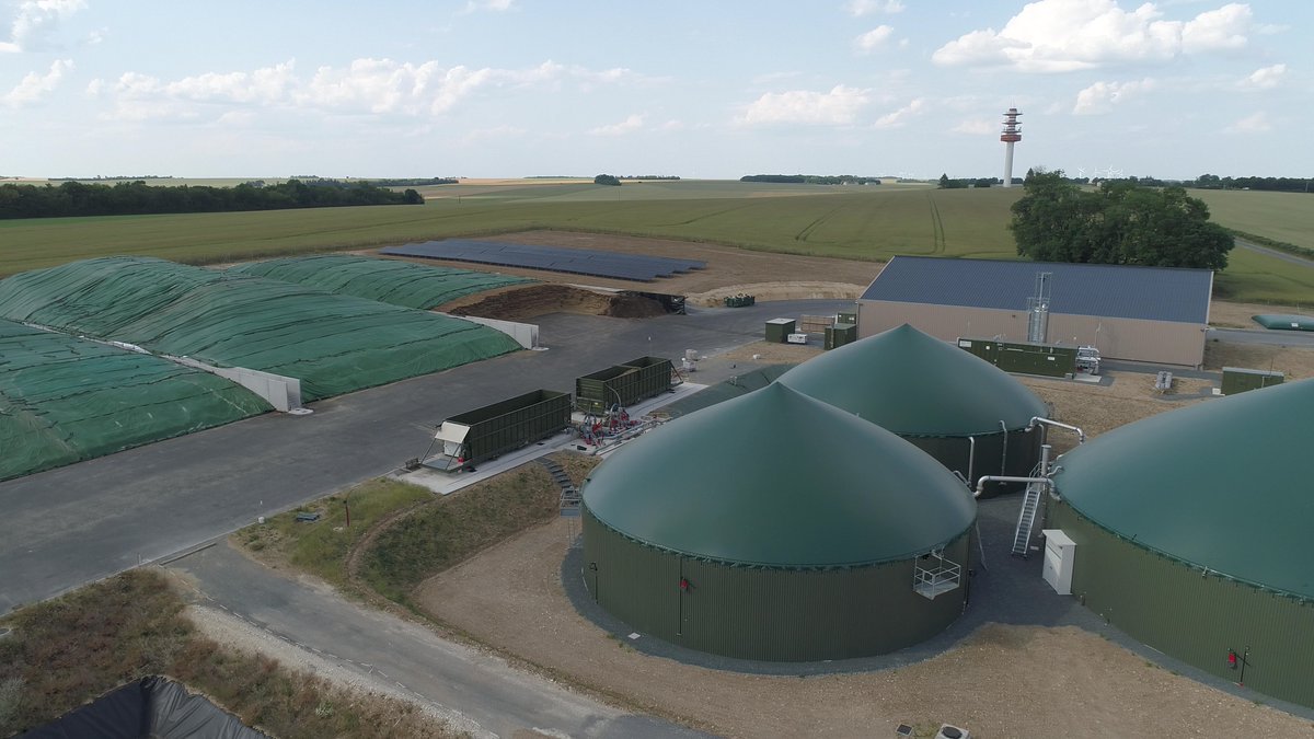 natrangroupe's tweet photo. Bienvenue à Brion Agroenergies, dans le département de l'@Indre36. Ce projet 100% agricole est le 1er site de #méthanisation injectant du #biomethane dans notre réseau en @RCValdeLoire. 

Avec une production de 12,2 GWh/an, il permettra d’alimenter l’équivalent de 1017 logements. https://t.co/nHudx65k3V