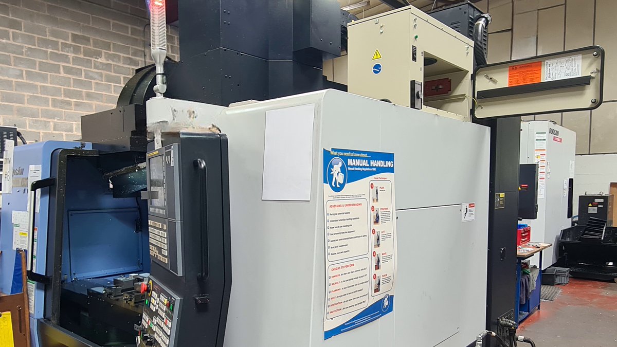 It's #mistBuster service support time. The UNITS on these @MillsCNC Doosans CNC's are back up & ready to go!

Contact us at office.uk@filcom-group.com

@NEPIC_Ltd   @dnsolutionsusa #filcomgroup #mistbusters #Filtermist #Absolent #mannhummel #ukmanufacturing #aerospace #automotive