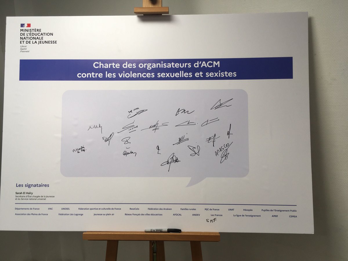 Elisfa a participé hier à la signature de la charte des organisateurs d'accueils collectifs de mineurs contre les violences sexuelles et sexistes. #VSS <a href="/sarahelhairy/">Sarah EL HAÏRY</a> <a href="/fonjep/">Fonjep</a>