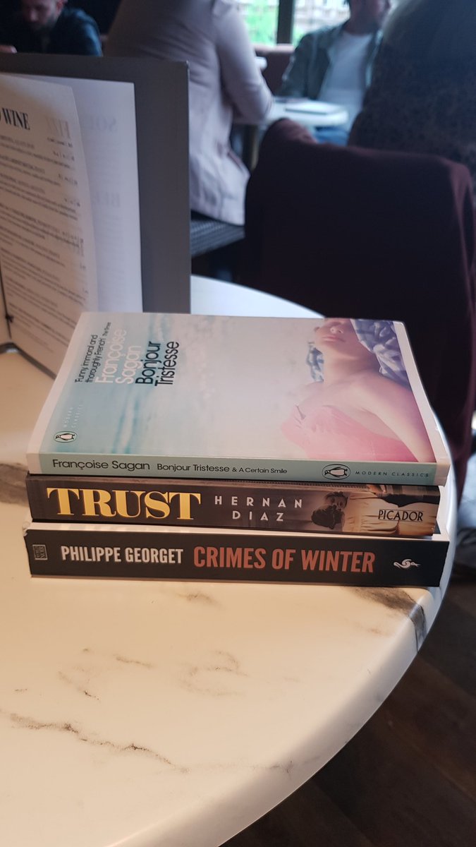 carol_dow53's tweet photo. @TheBookshopMan Me too last Friday https://t.co/jT0vw3hlcu