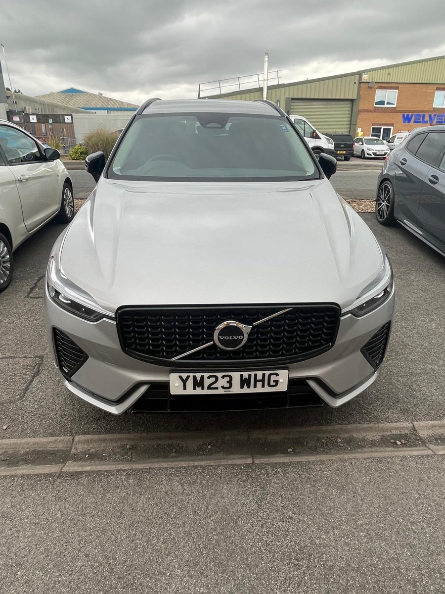 KC_101's tweet photo. First longish drive in the XC60 let’s see what this cars like then….

#volvo #miles #survey #teamallensigns https://t.co/zN9L0ne7pX