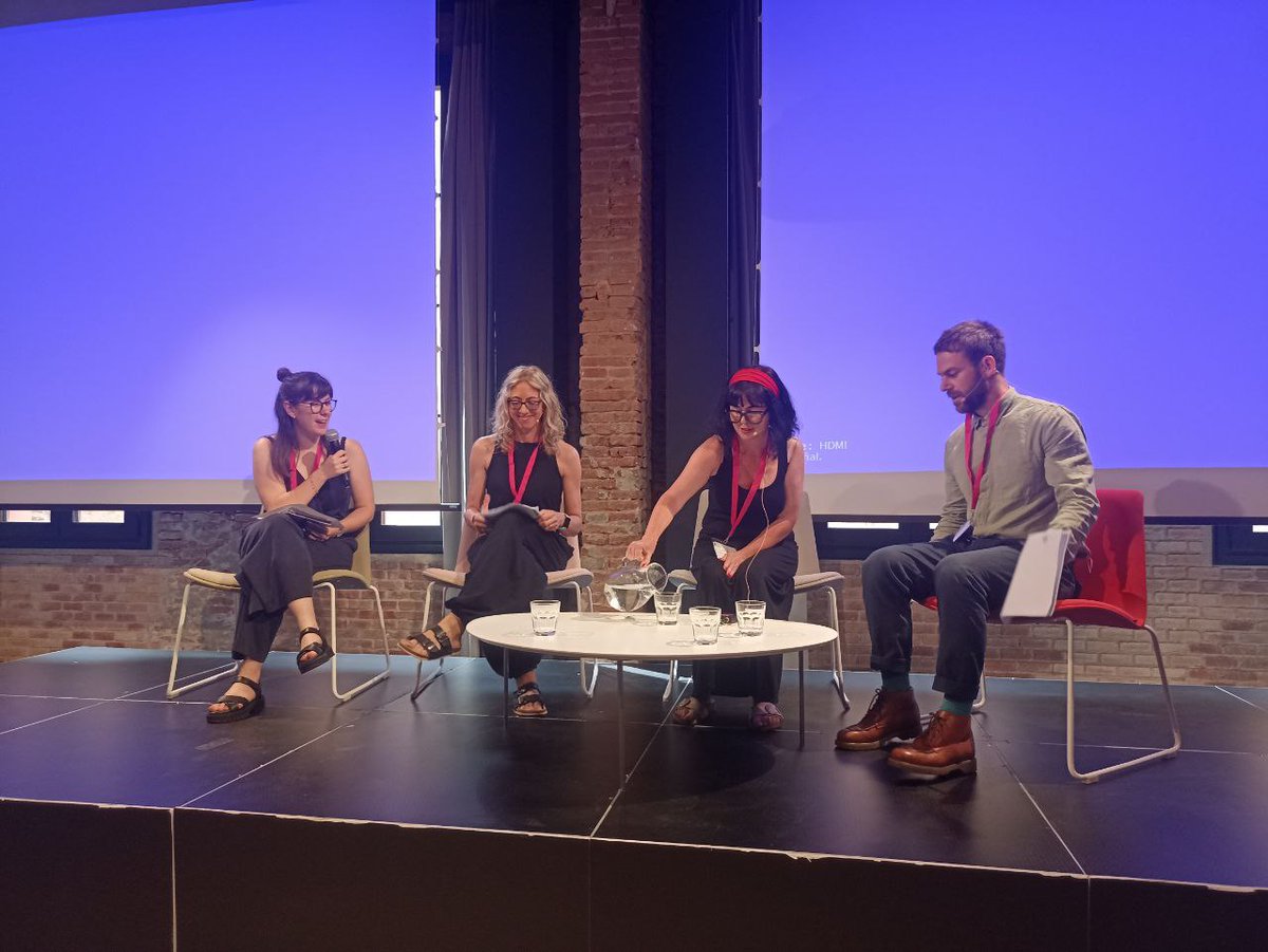 Yesterday's keynote panel delved into 'Social reproduction, social mobility, and the mobilisation of capitals: luck, futures, and careers.' Louise Archer, Sam Friedman, and Nicola Ingram delivered enlightening talks, with Flora Petrik leading the discussion. #Bourdieu2023